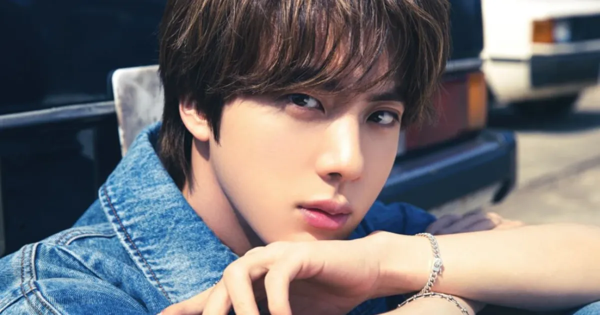 BTS JIN RUNSEOKJIN 新聞 7/12 7/13 10紙 表紙のみ BTS JIN RUNSEOKJIN 新聞 7/12 7/13 10紙 表紙のみ